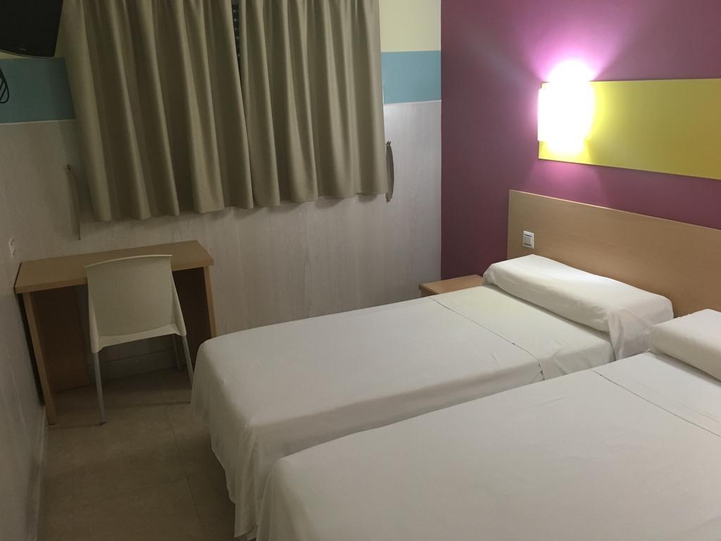 Hostal Ducal กันดิอา ภายนอก รูปภาพ